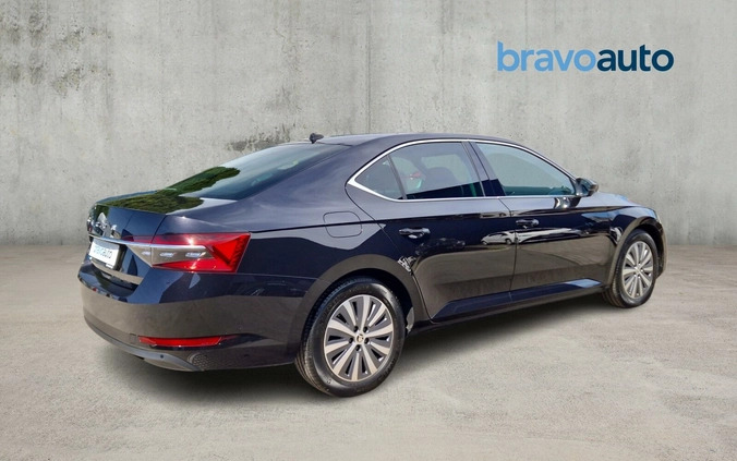Skoda Superb cena 149900 przebieg: 65649, rok produkcji 2022 z Radymno małe 436